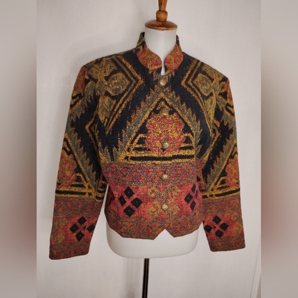 LUXURY WESTERN CHENILLE CROP JACKET - Picture 2 of 9